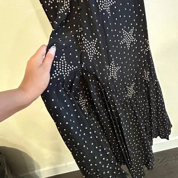 5/$40 Topshop Star Print Black Maxi Dress Size 8 - Picture 2 of 8